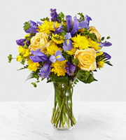 The FTD Cottage View Bouquet