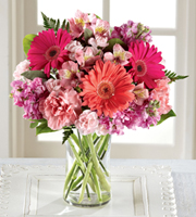The FTD Blushing Beauty Bouquet