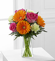 The FTD Pure Bliss Bouquet