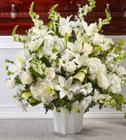 The FTD Thoughts of Tranquility Floor Basket