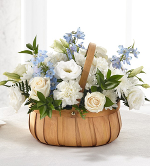 The FTD Sincerely Heartfelt Basket