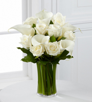 The FTD Sweet Solace Bouquet