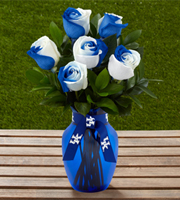 The FTD University of Kentucky Wildcats Rose Bouquet - 6 Stems